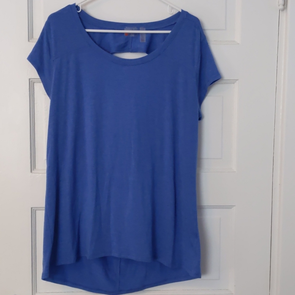 Zella workout top with cutout back detail